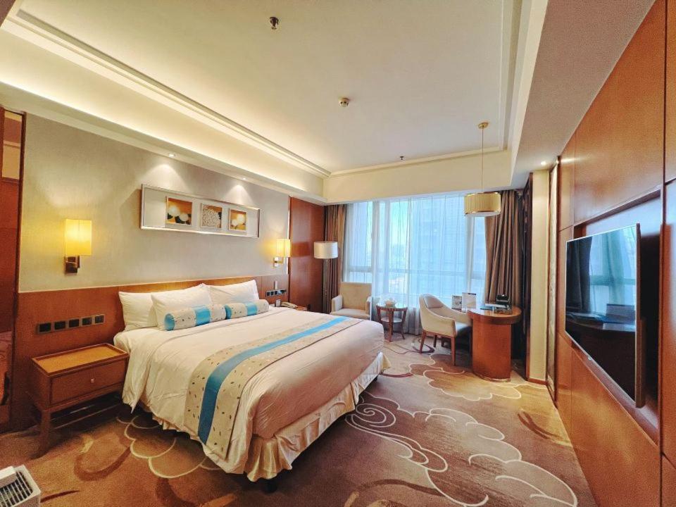 Menshine Gloria Plaza Hotel Shantou Extérieur photo